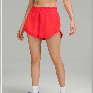 Lululemon 3 inch track that short